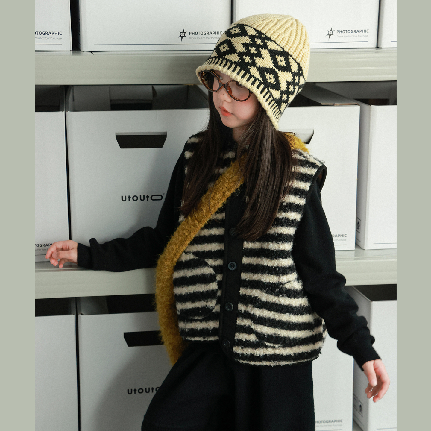 utouto大耳象女童条纹口袋毛绒马甲2025冬季新款厚上衣2591077