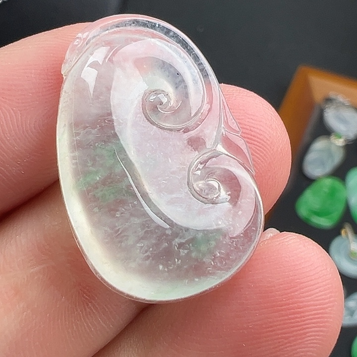 翡翠未镶嵌颈饰如意27.5