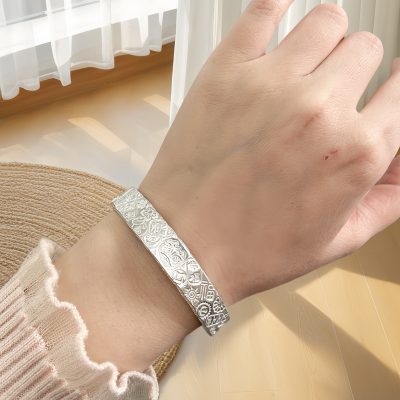 四方吉言钉纱锤纹开口款送情人节礼物