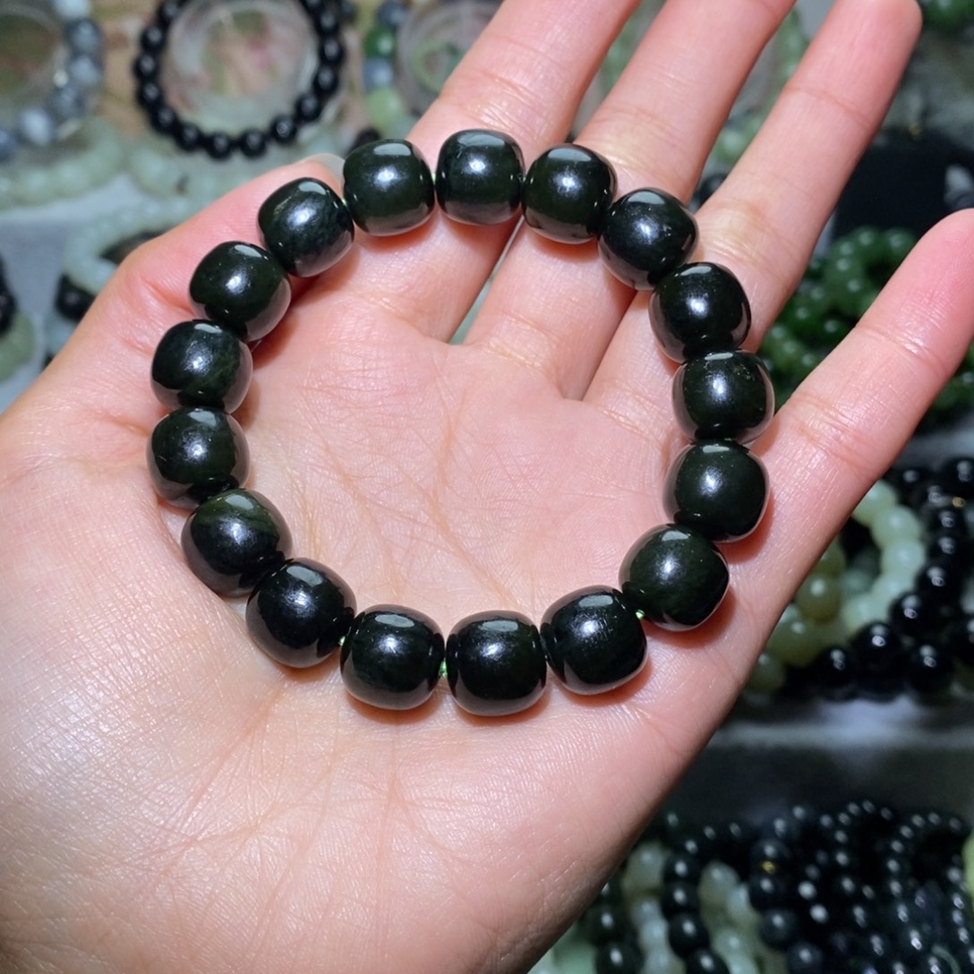 和田玉未镶嵌手链