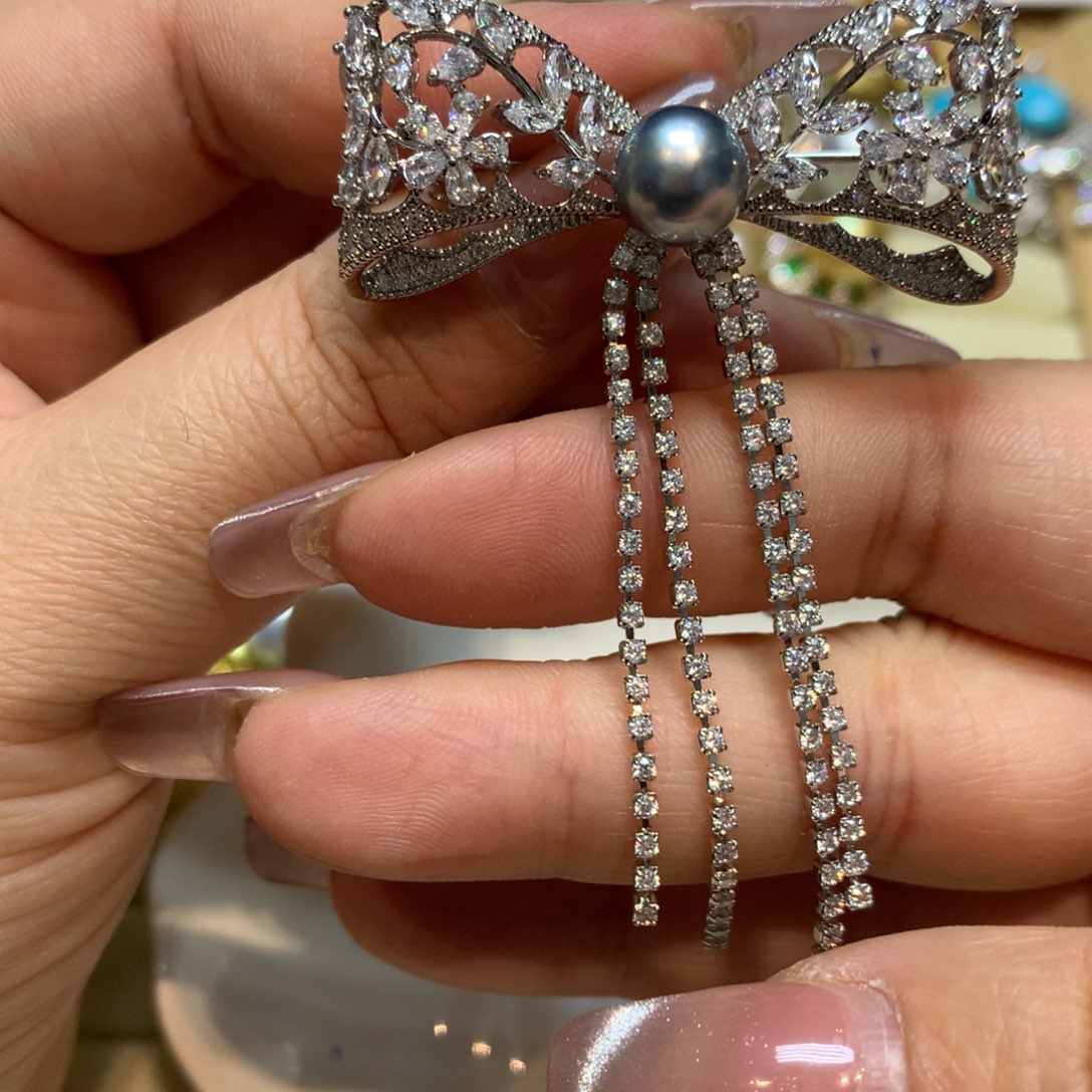 海水珍珠胸饰未镶嵌