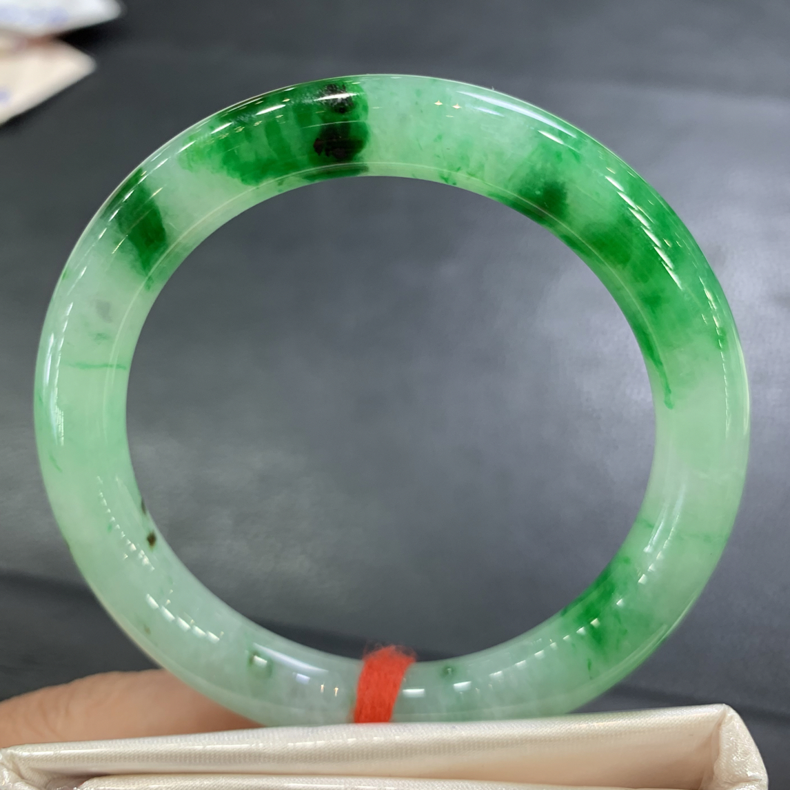 飘阳绿52圈圆条天然翡