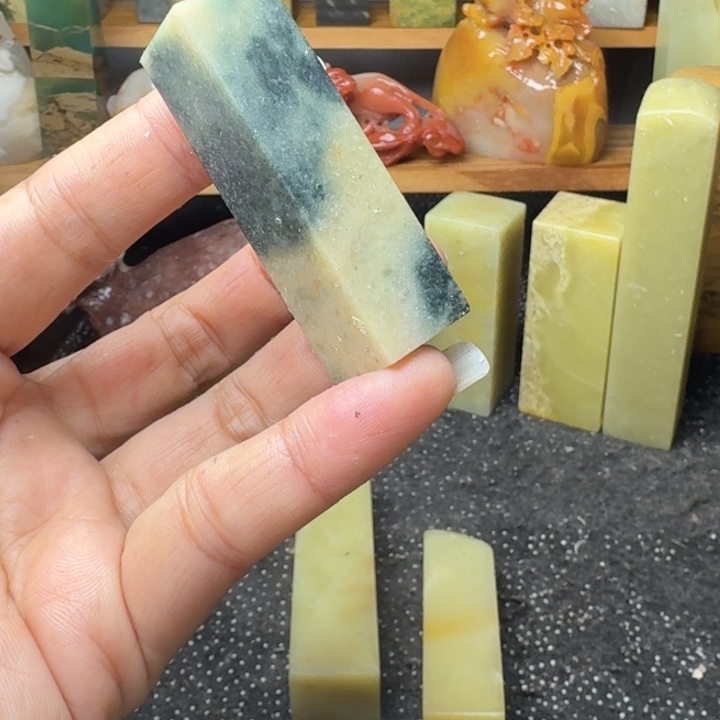 毋***殆老挝石青田老封门冻