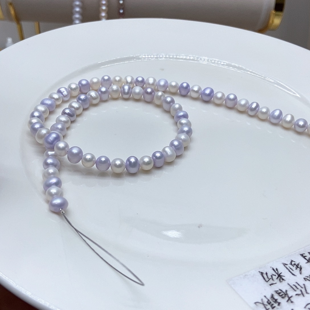 淡水珍珠颈饰合金
