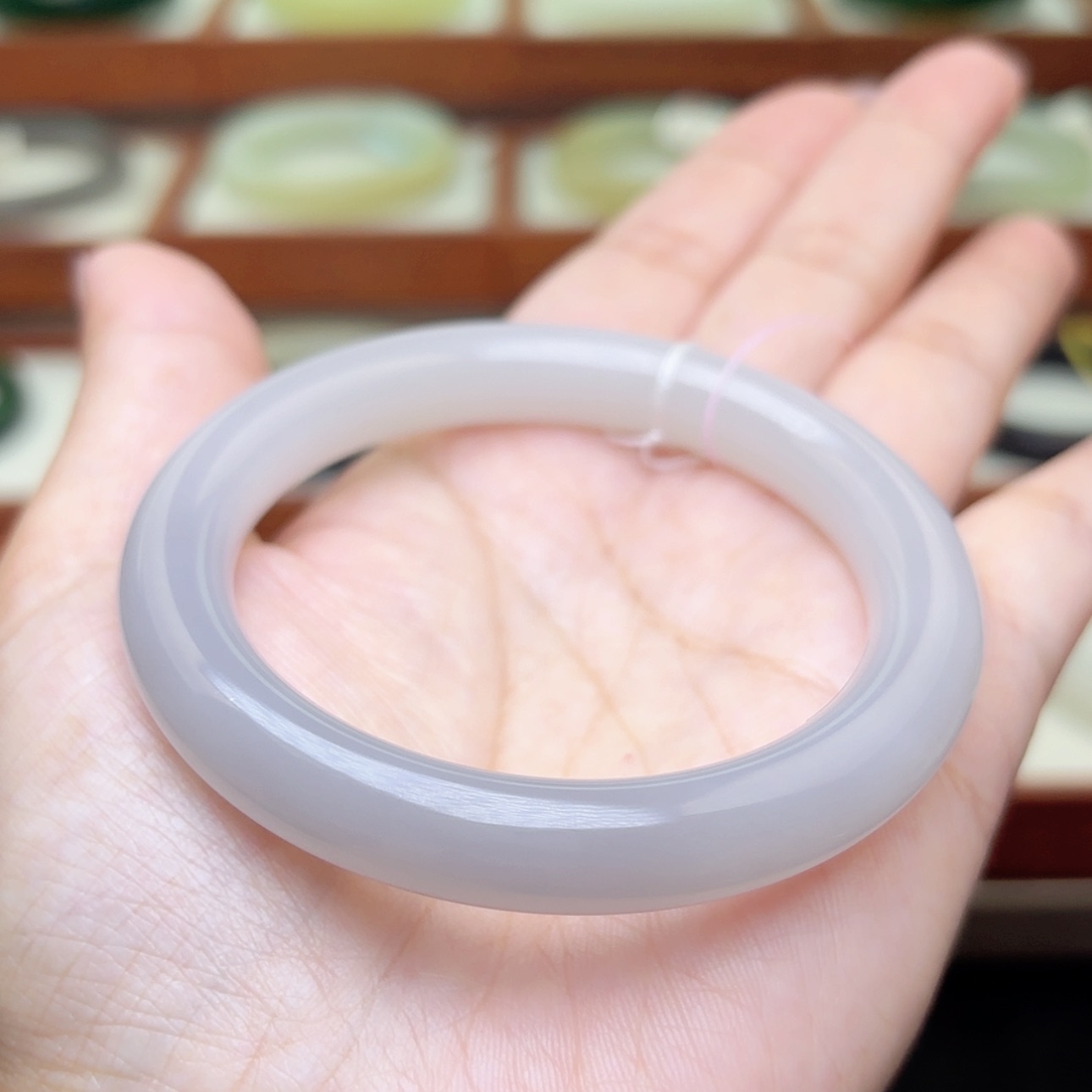 【闪购商品】和田玉手镯未镶嵌