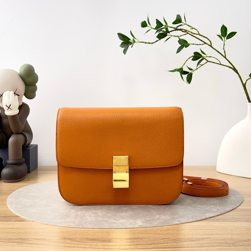 95新 Celine/思琳 【九筒奢品】BOX中号单肩包/5915