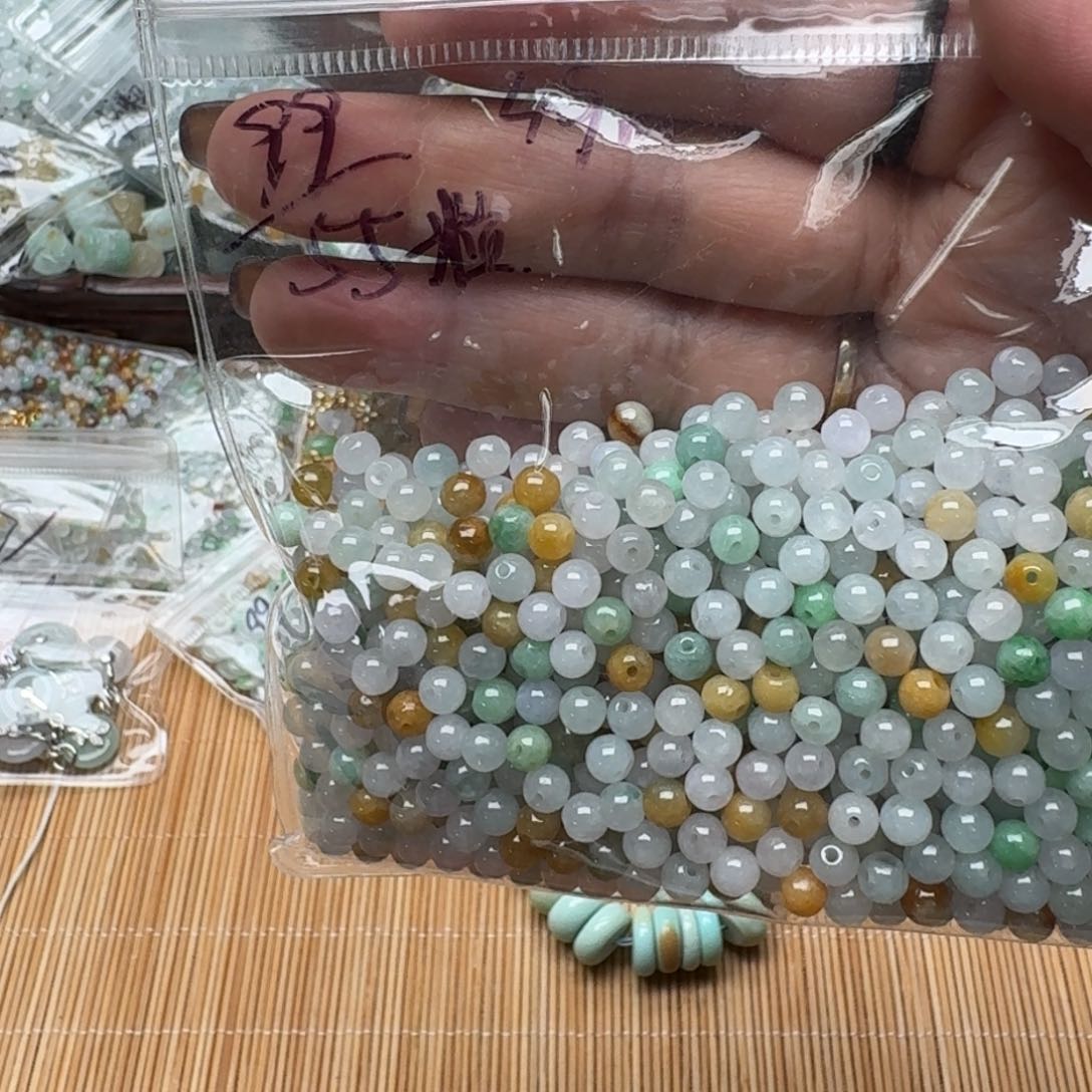 翡翠未镶嵌挂件福利