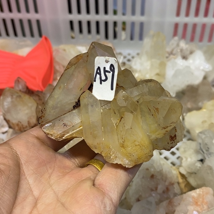 水晶水晶原石摆件未镶嵌?****?