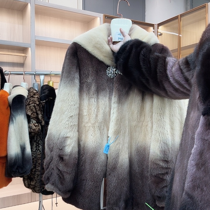 中长过渡色连帽0567