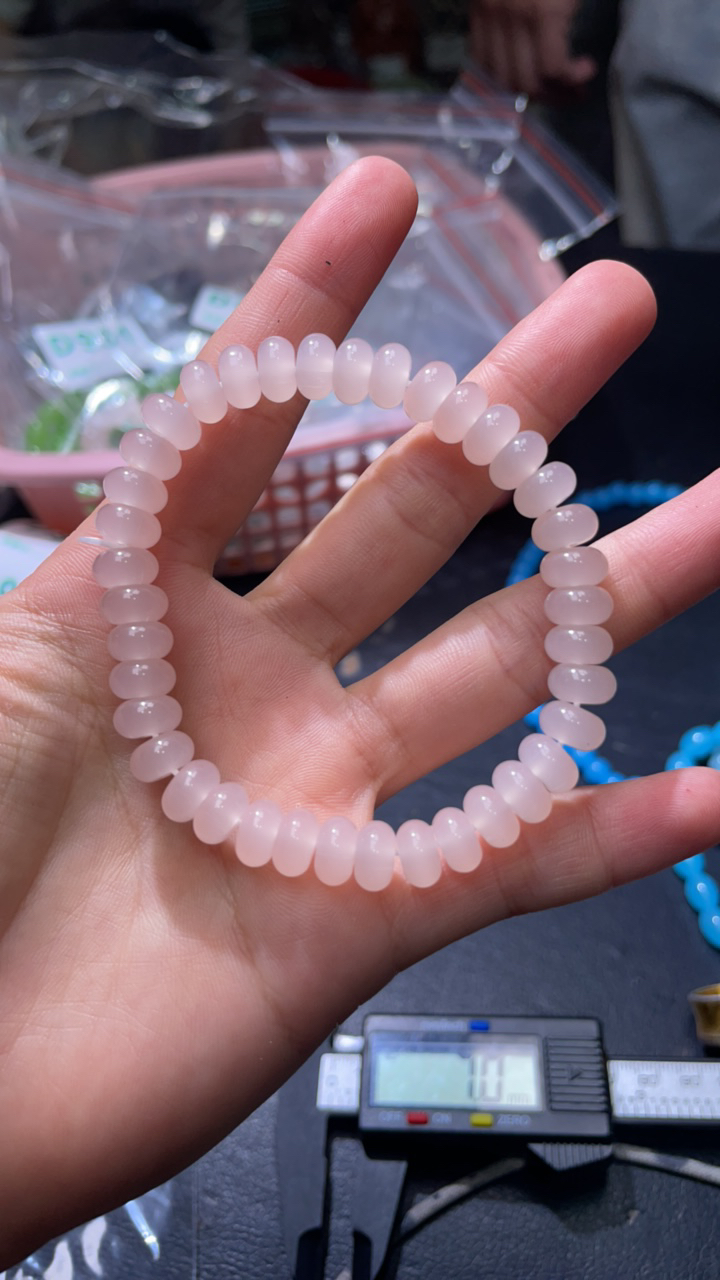 D 933 8 藕粉算盘手串