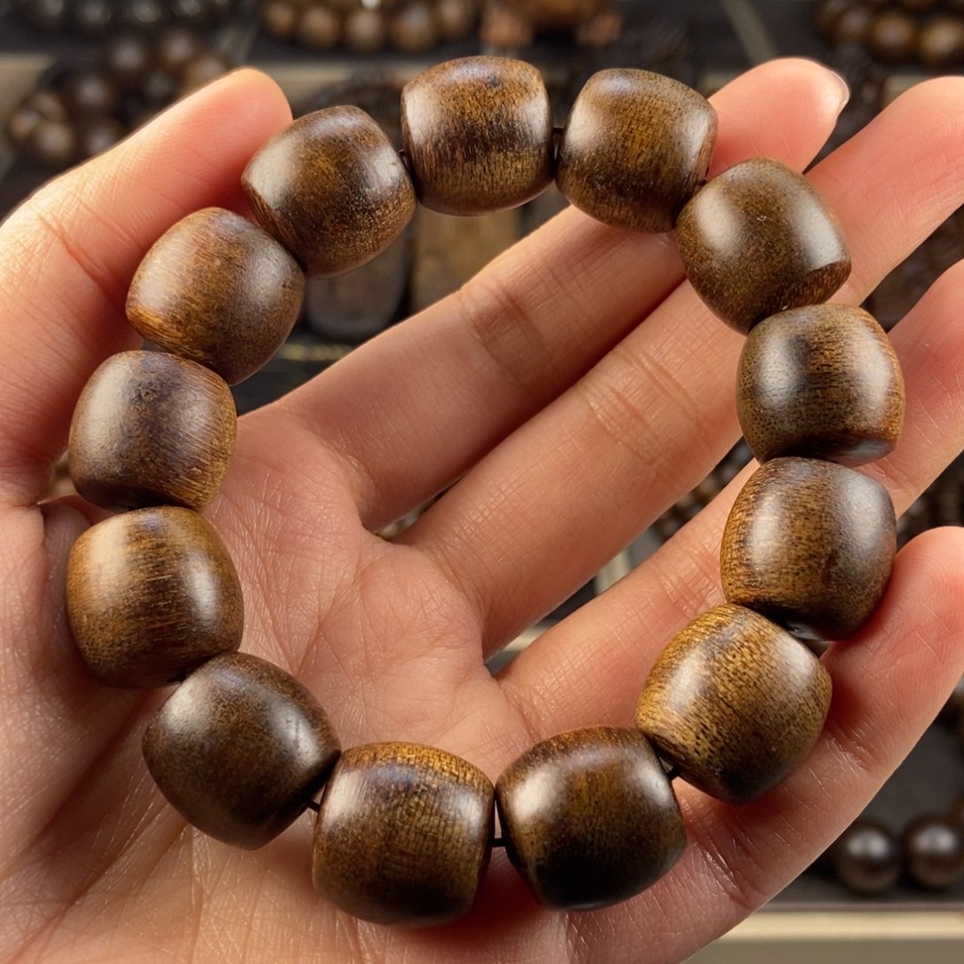 沉香手串沙***水越南芽庄白棋楠