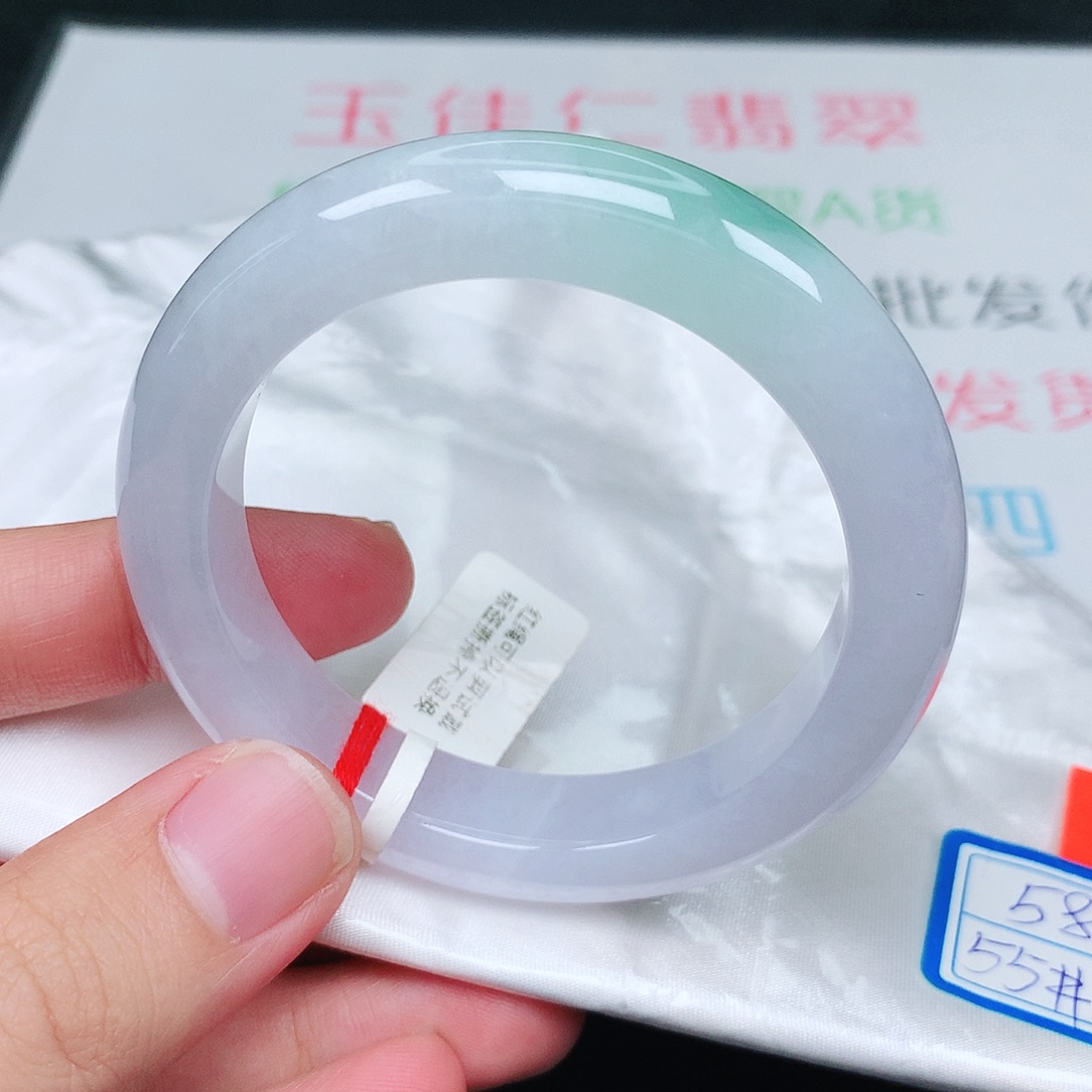 未镶嵌手镯翡翠天然翡翠手镯