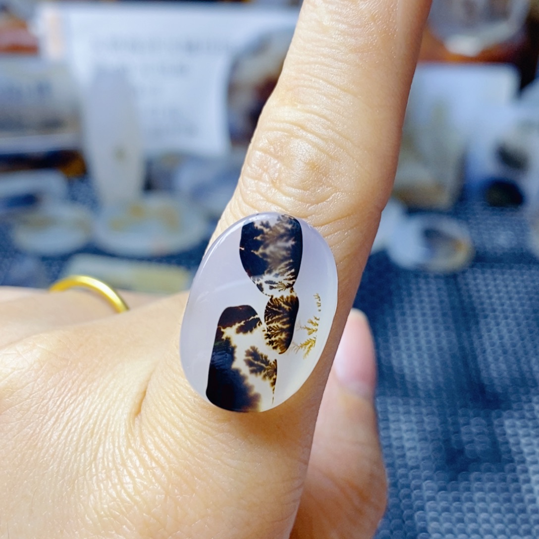 玛瑙/玉髓未镶嵌珠宝奇石