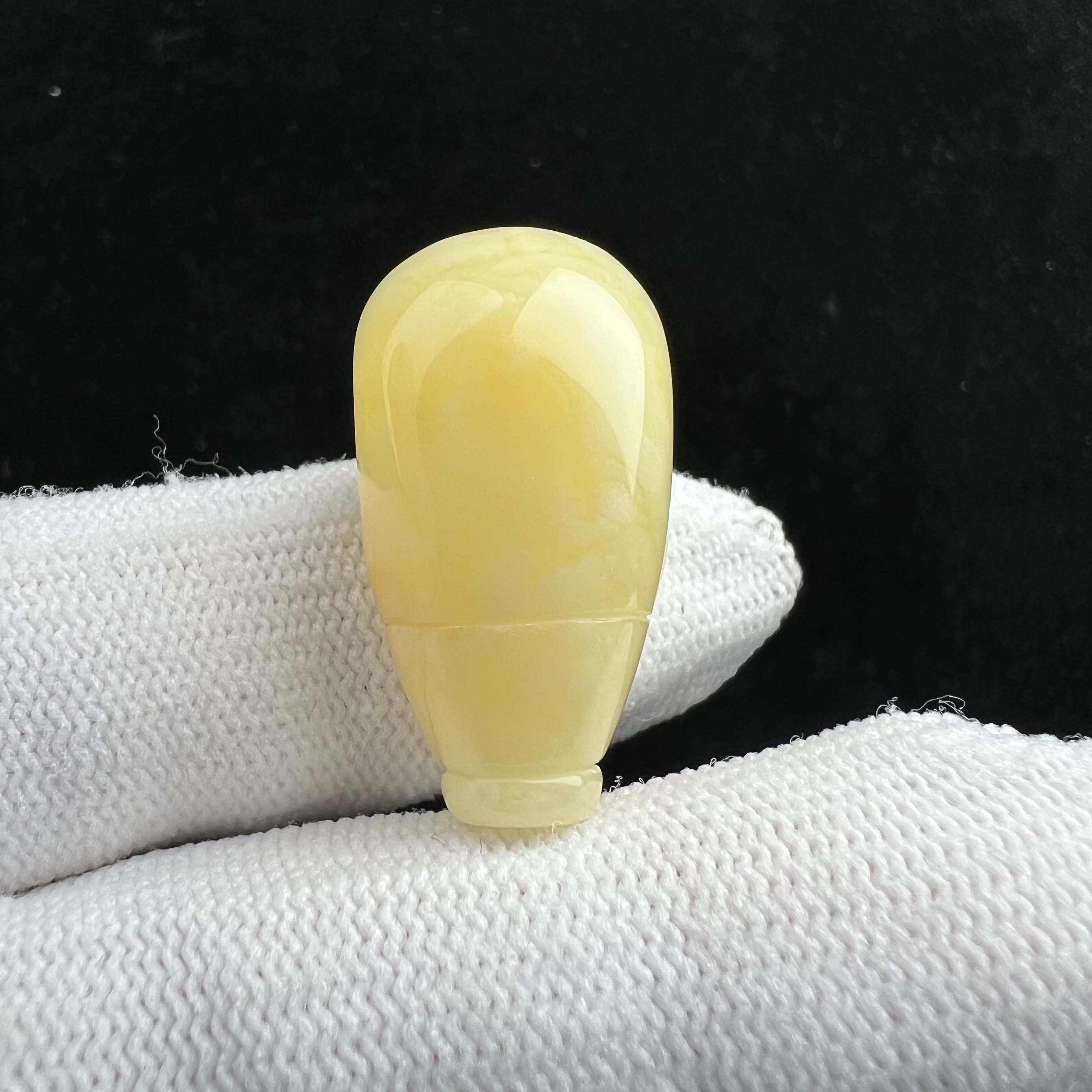 Z2162天然原矿蜜蜡 三通14.6*28*15mm支持复检 假一罚四