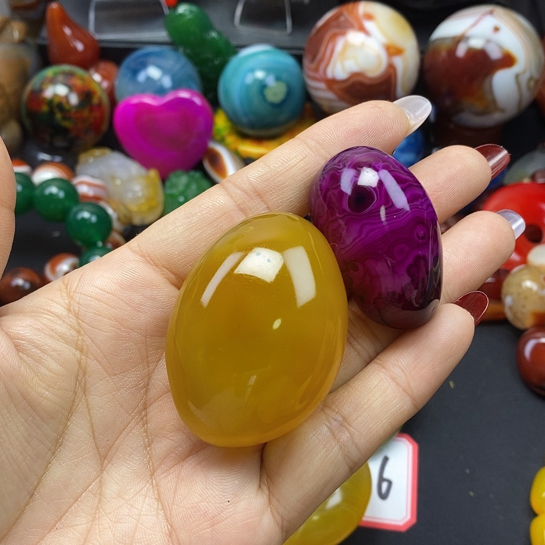 草****玛瑙/玉髓未镶嵌珠宝半成品