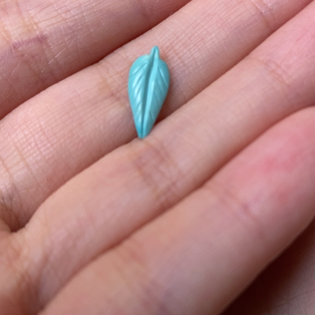 绿松石颈饰未镶嵌