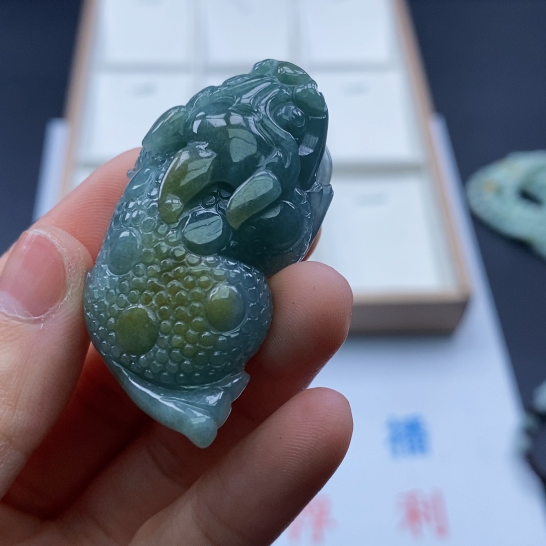 颈饰未镶嵌翡翠缅甸翡翠a货