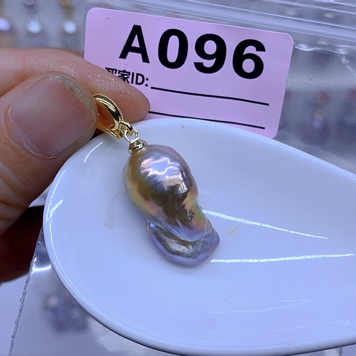 颈饰未镶嵌淡水珍珠