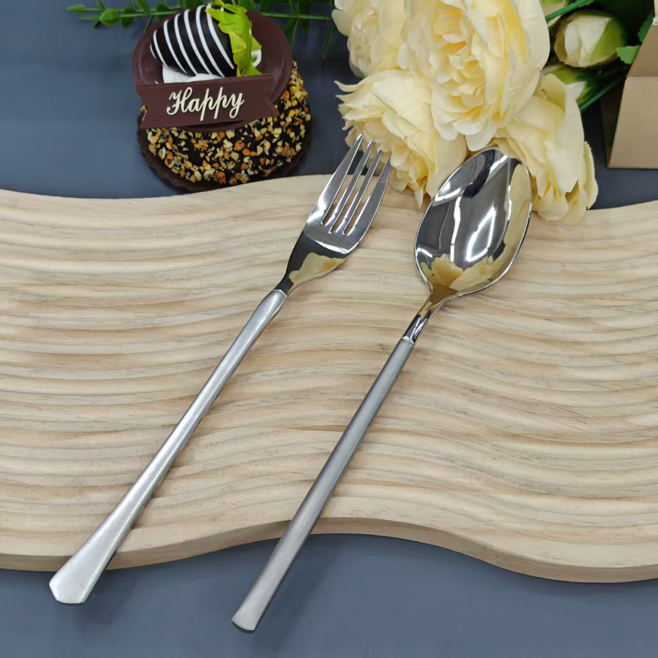 高锻造优雅细磨砂叉勺1套【汤姆福利专场】