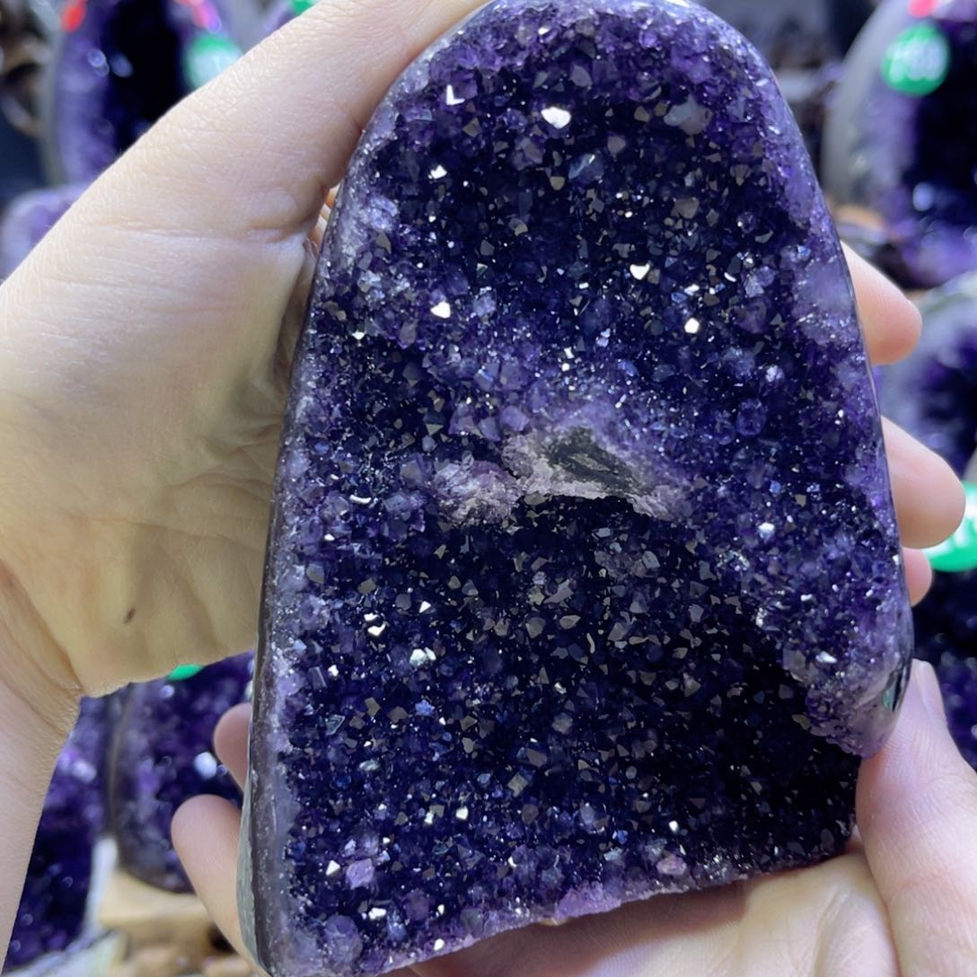 紫晶摆件未镶嵌紫水晶