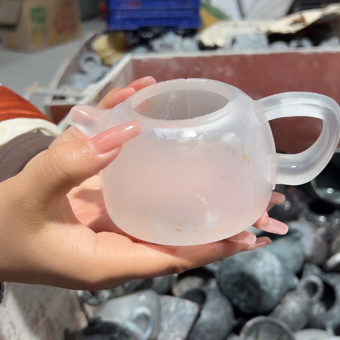 遇壶堂安山玉瑕疵壶