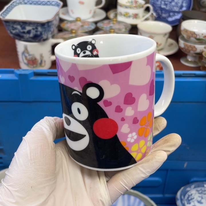 他家瓷器真美…开播了