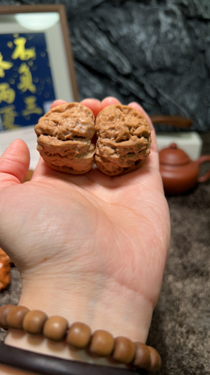 文玩核桃 昌平蛤蟆头7450号39.5尺寸