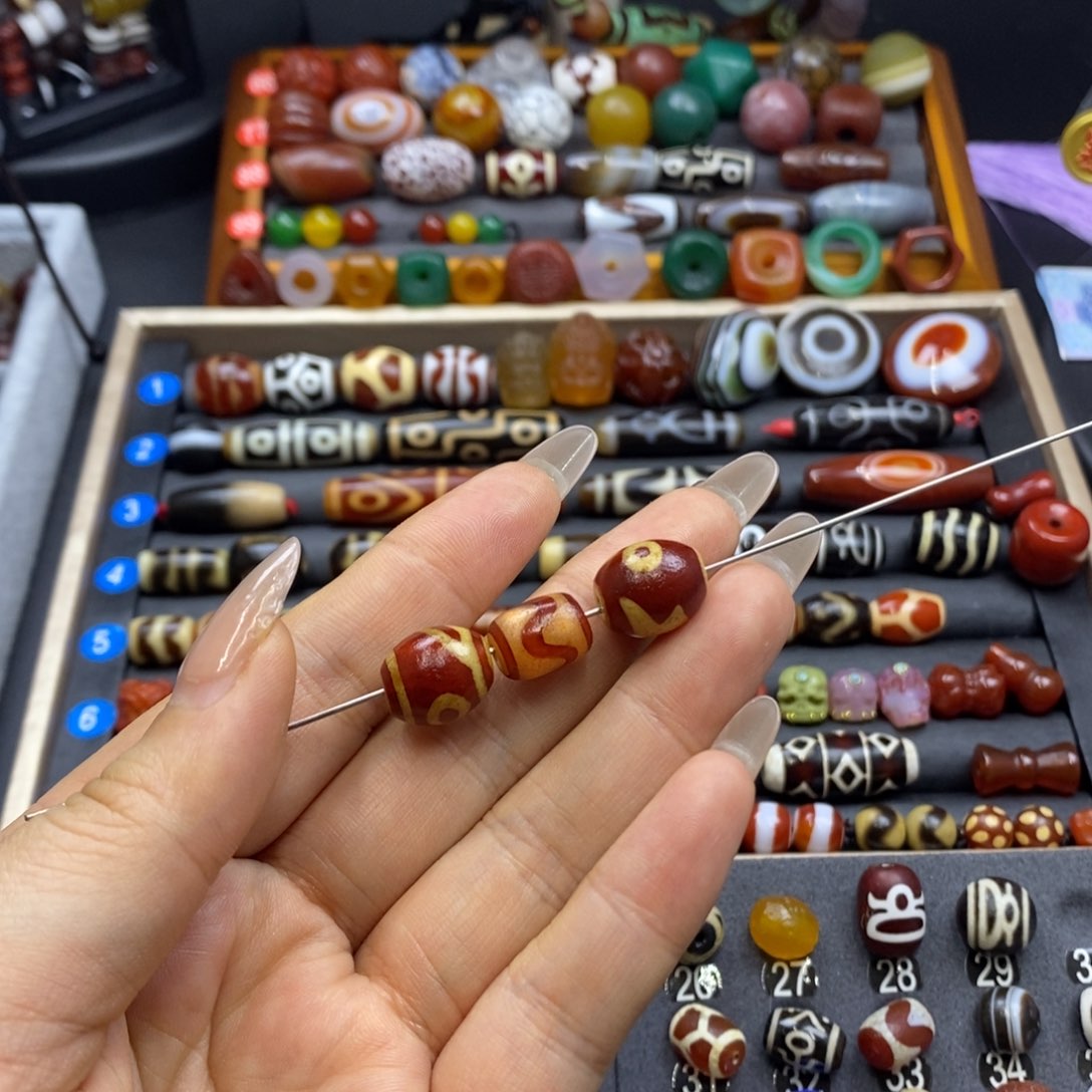 玛瑙/玉髓未镶嵌珠宝半成品S****u