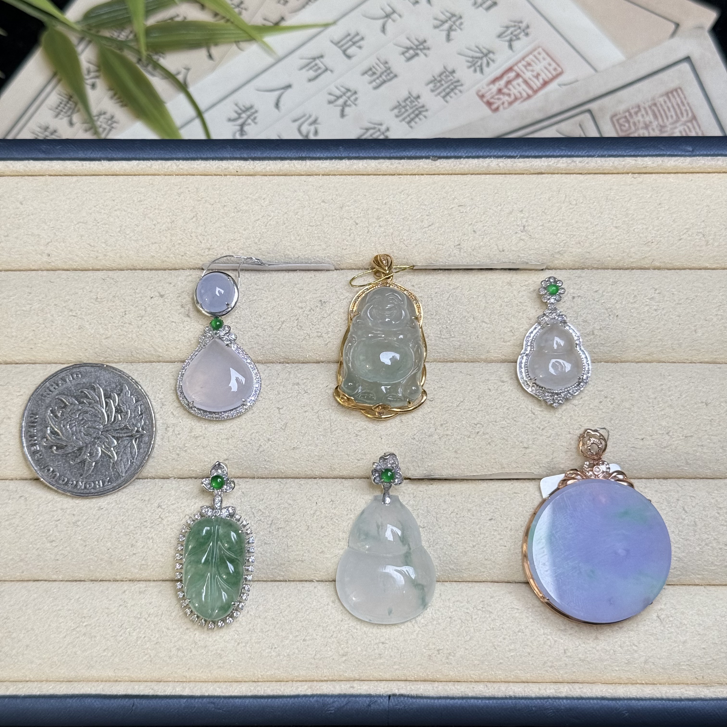 思懿珠宝  18k翡翠吊坠-4980-1-YC-多样性发一(紫色有色差）