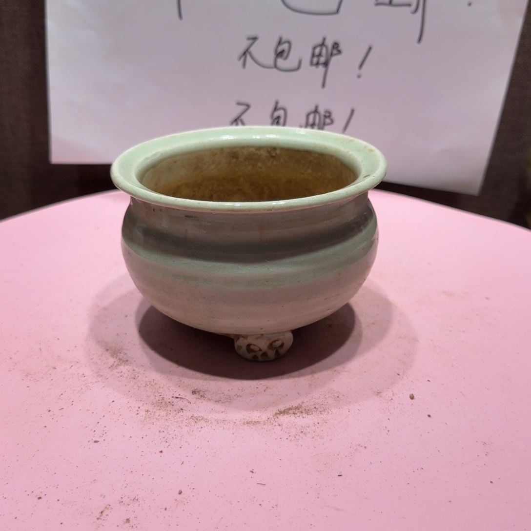 陶其他漂亮的小瓷瓶子