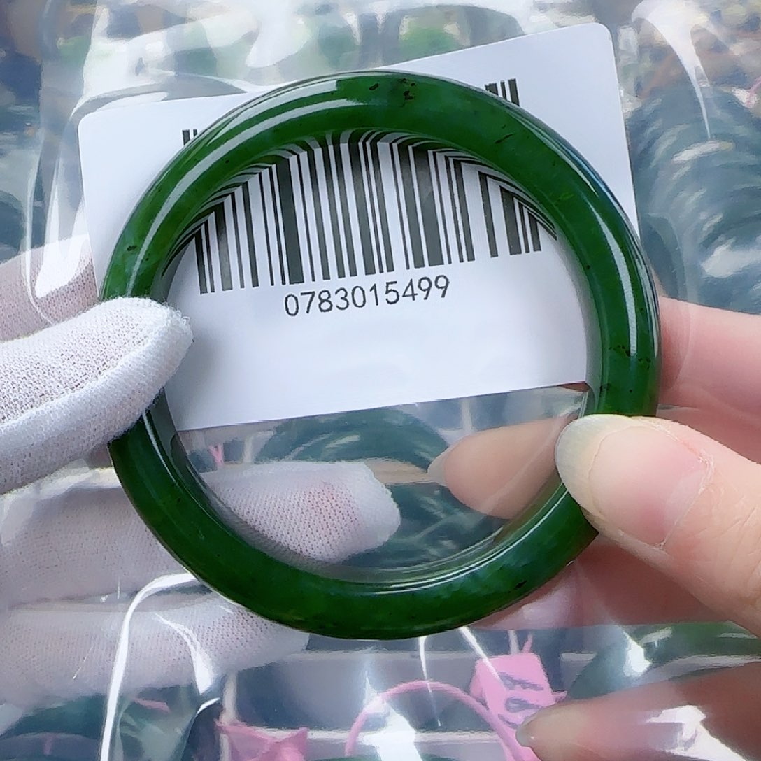 和田玉（碧玉）手镯未镶嵌6061