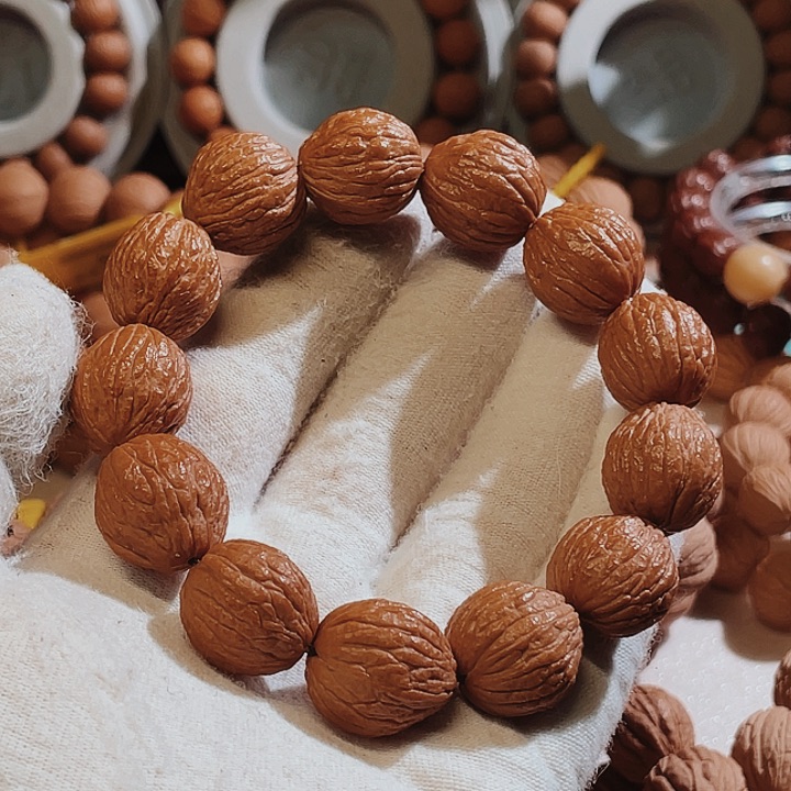 猴头核桃手串无**二野生鸡心