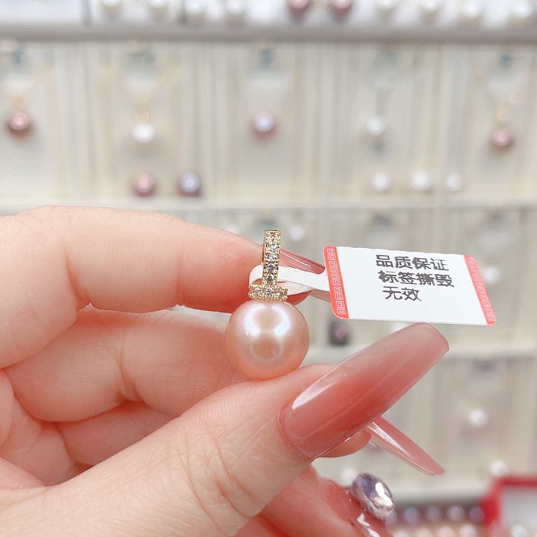 淡水珍珠吊坠(赠链)合金