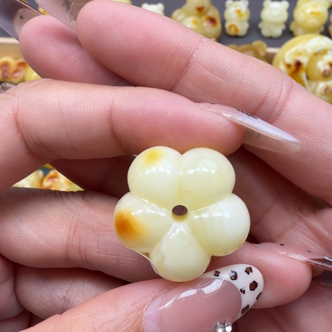 蜜蜡未镶嵌裸石蜜蜡