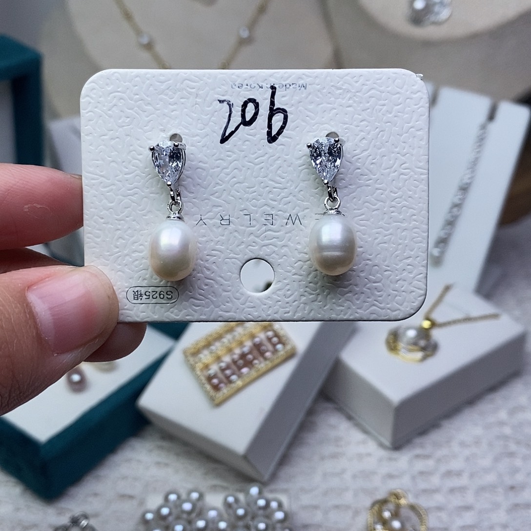 银S925镶嵌耳饰淡水珍珠