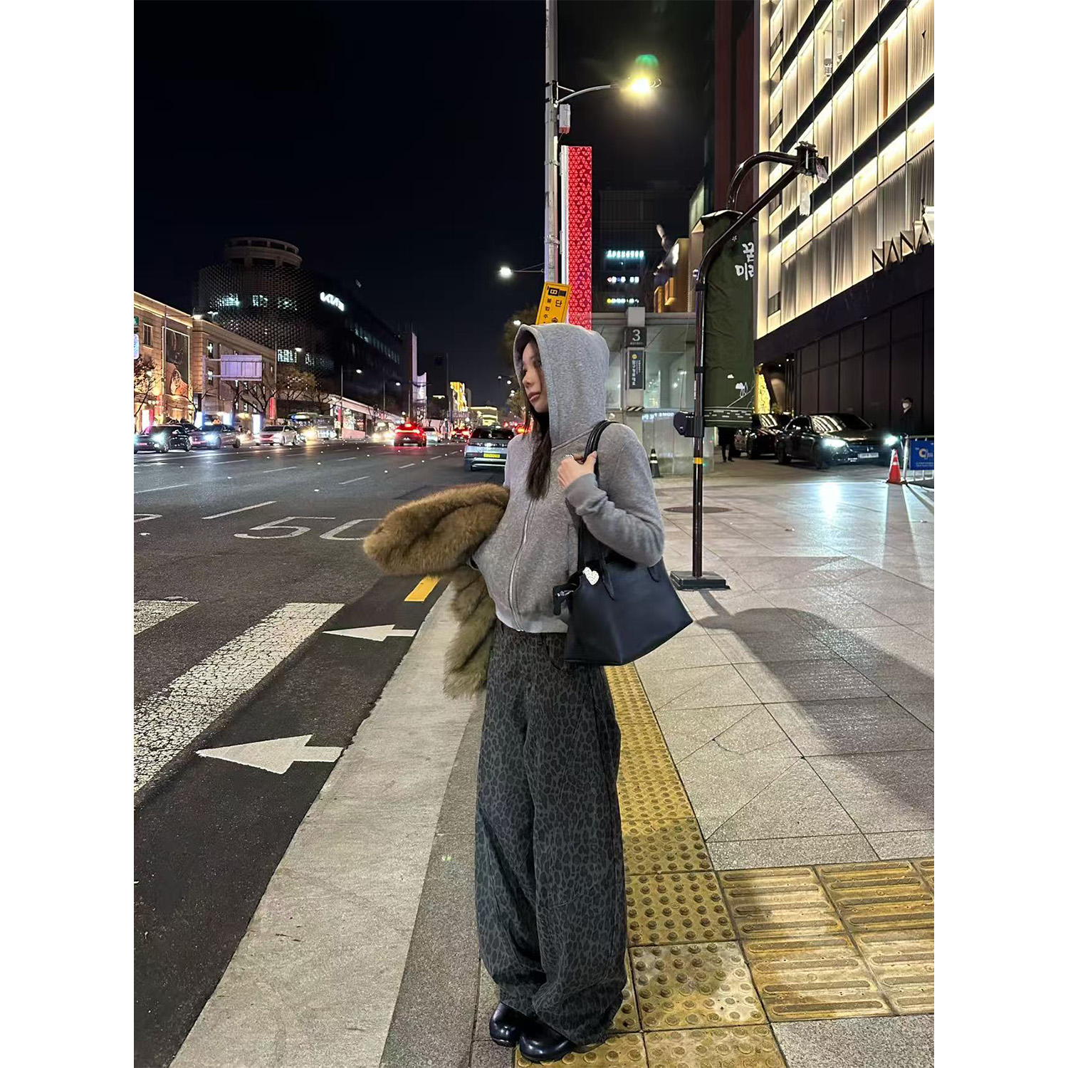 DYANGJUN圣诞限定【连帽绒感】连帽内胆加绒短款拉链卫衣女
