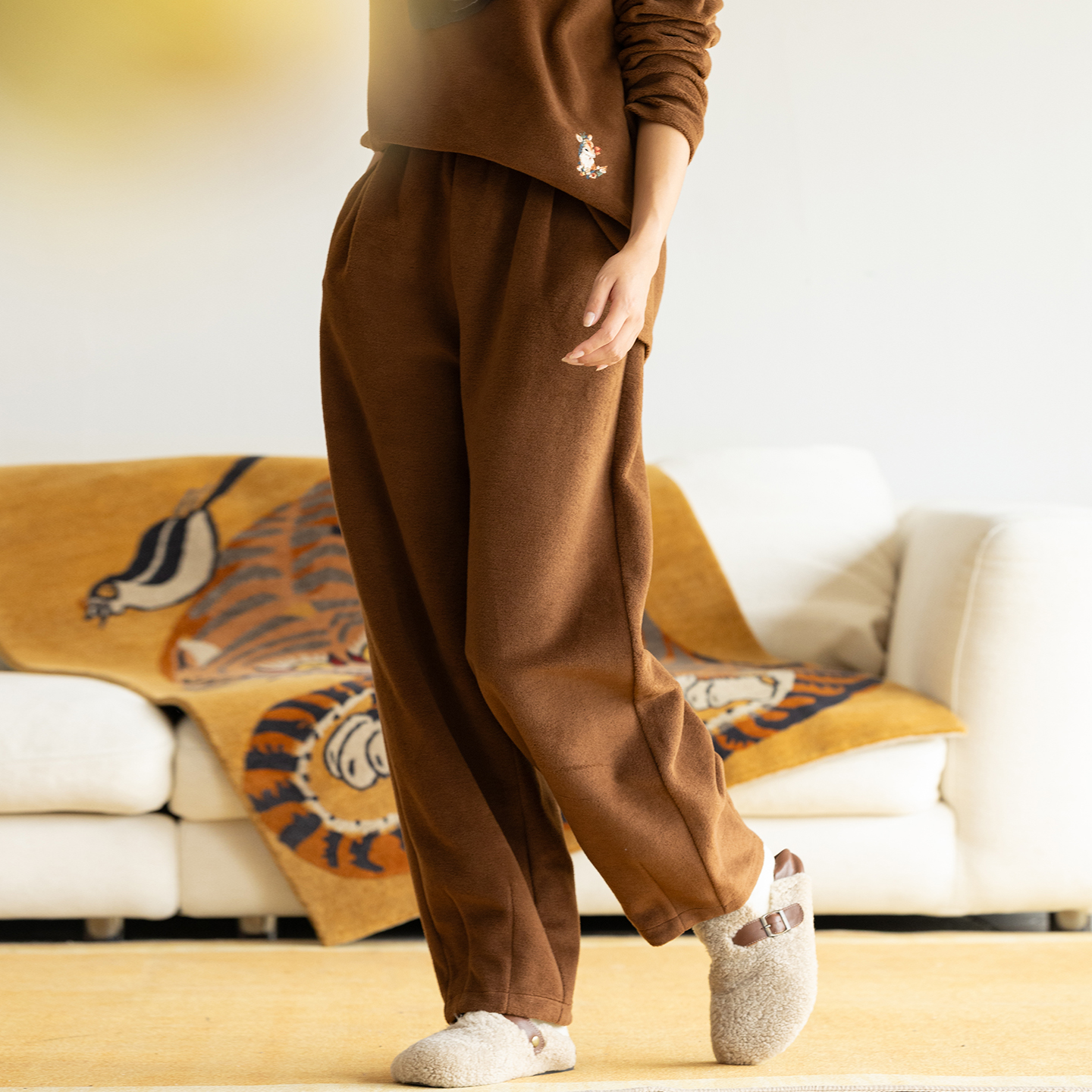 牧衣游原创棉混纺裤子女保暖宽松 限量福利款 秋又尽不支持会员折