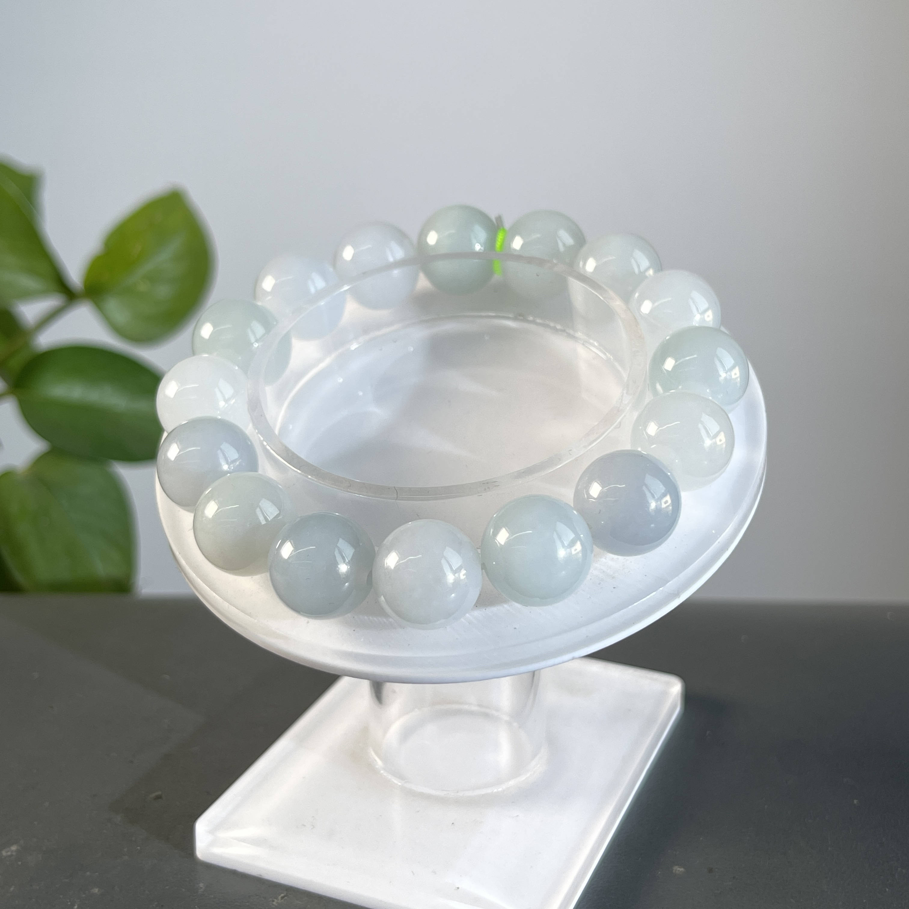 JGB15-99  天然缅甸A货翡翠  翡翠手串