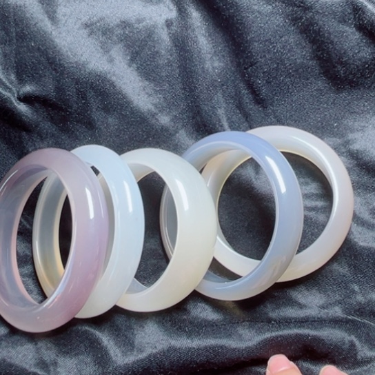 玛瑙/玉髓手鐲未镶嵌中*