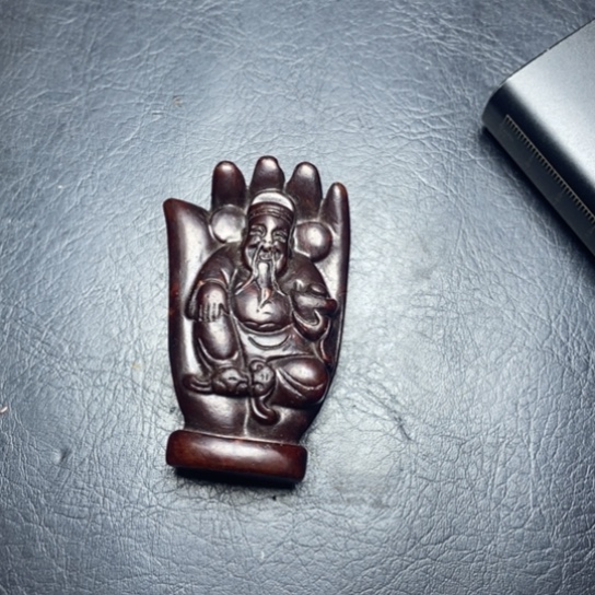 和田玉（糖玉）挂件未镶嵌