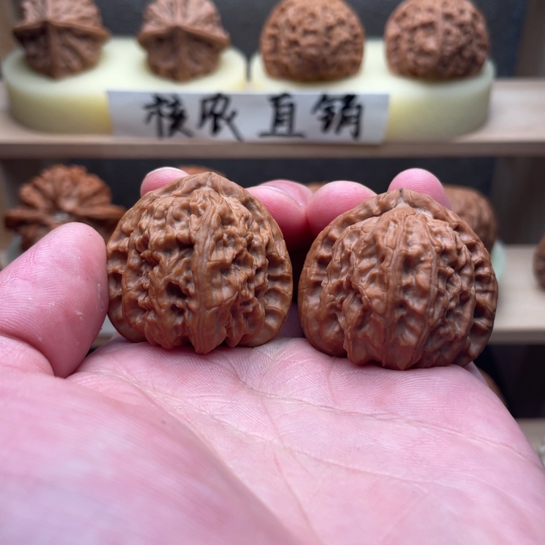 吊坠文玩核桃白狮子35