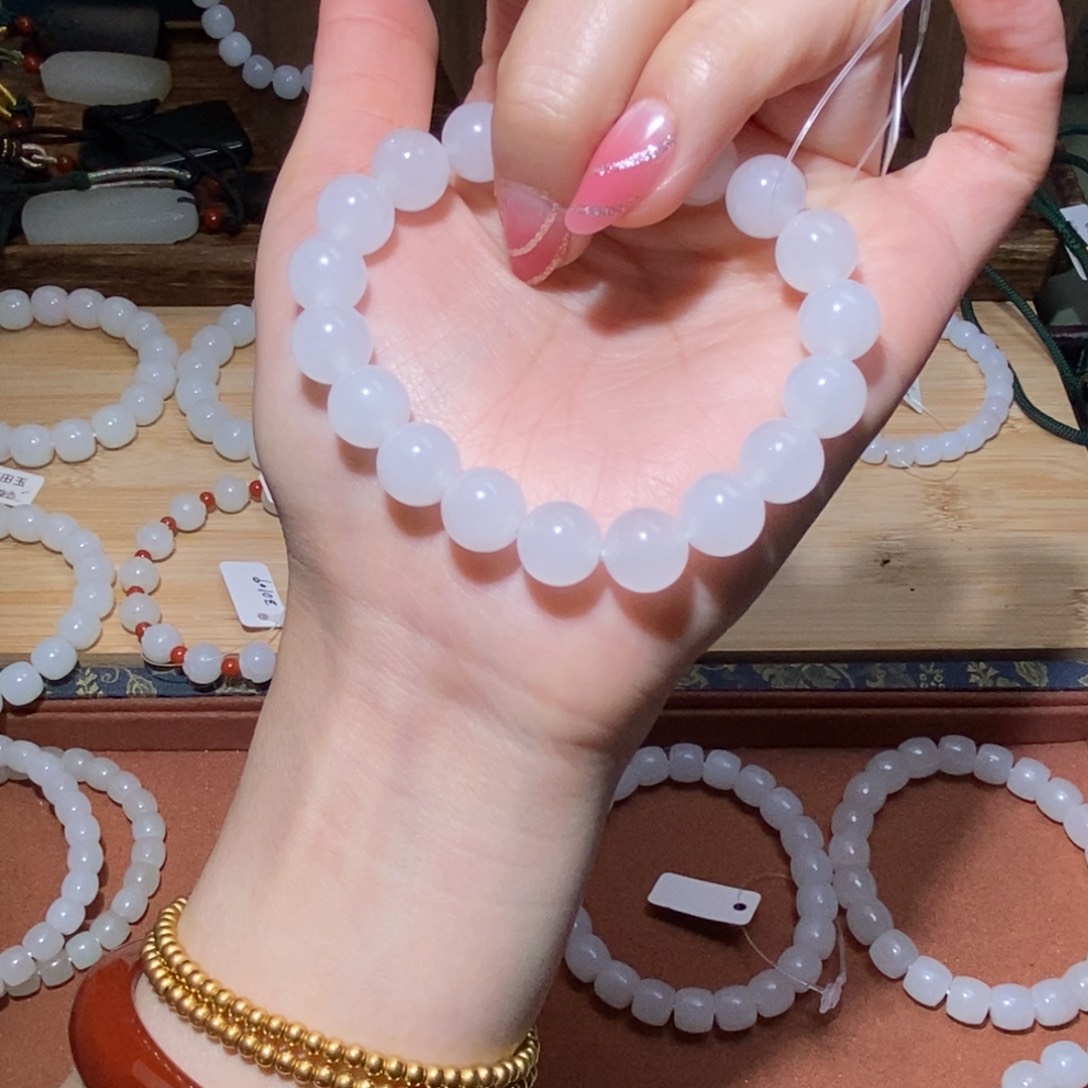 和田玉手串未镶嵌10