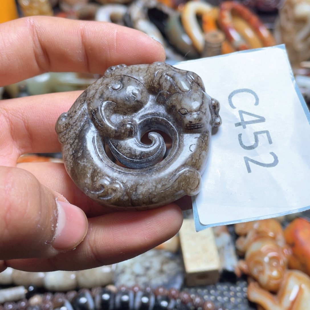 和田玉（糖玉）挂件未镶嵌