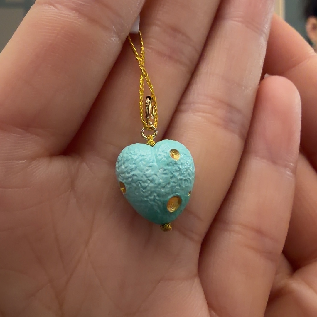 绿松石未镶嵌颈饰