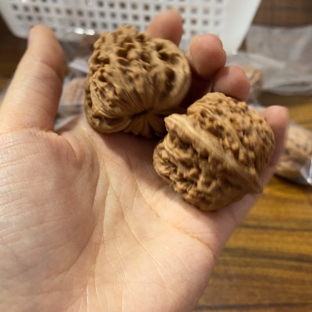文玩核桃吊坠D***1四座楼80