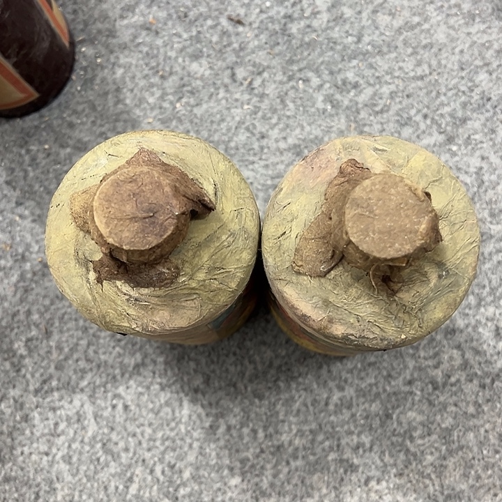 盘子瓶子手工手绘 