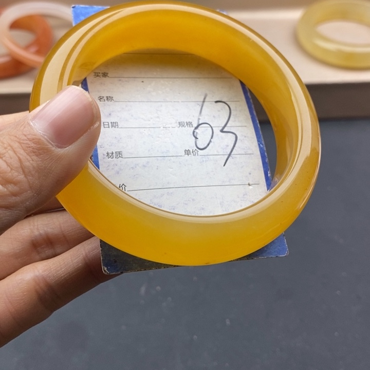 石英质玉未镶嵌手镯