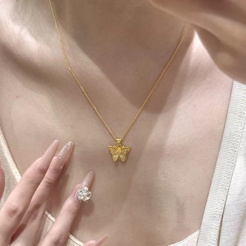 铜合金项链 复古宫廷风镂空花丝蝴蝶项链气质百搭小众锁骨链女