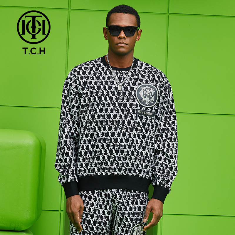 奥莱-TCH潮牌卫衣烫钻logo老花休闲时尚男女黑白圆领衫T69A116046