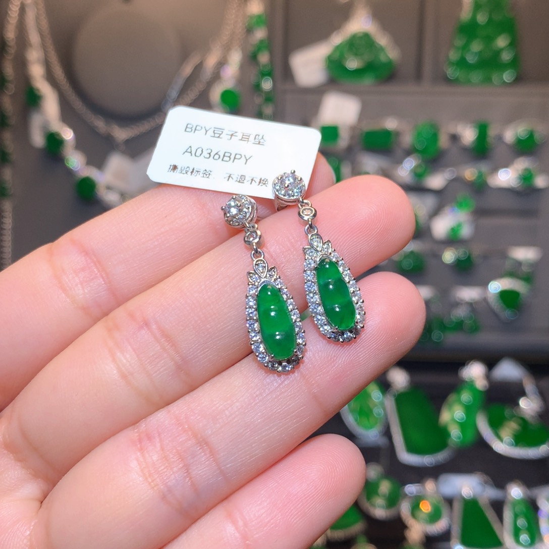 翡翠耳饰银S925镶嵌豆子